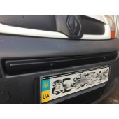 Середня накладка зимова (зверху номера) 2007-2015для Opel Vivaro 2001-2015