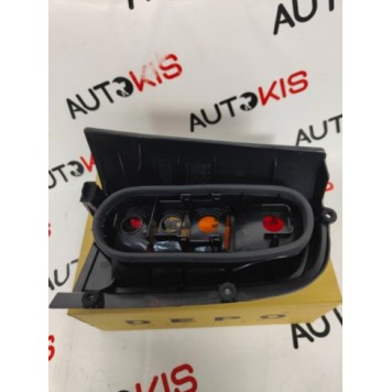 Правий задній ліхтар Mercedes Vito 1996-2002-3