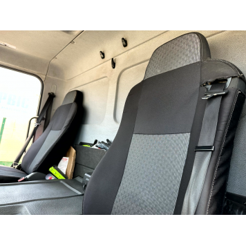 Чохли модельні Mitsubishi Fuso Canter з 2010 року-4