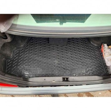 Автомобільний килимок в багажник Mercedes C (W202) 1993-2000 Sedan