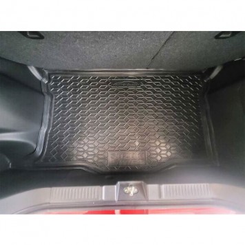 Автомобільний килимок в багажник Suzuki Swift 2024- hybrid