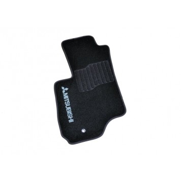 Текстильні килимки в салон для Mitsubishi Outlander (2001-2006)-1