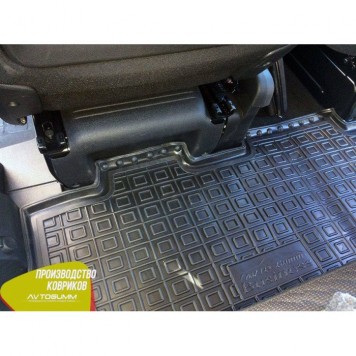 Автомобільні килимки в салон для Peugeot Traveller (2-й ряд) Business L2/Active L2 (2017>)-3