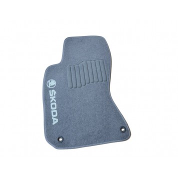 Текстильні килимки в салон для Skoda Super B (2001-2008)-1