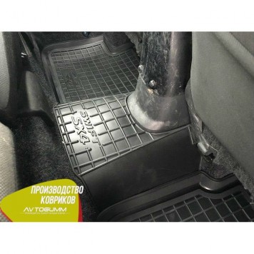 Автомобільні килимки в салон для Suzuki SX-4 (>2013)-1