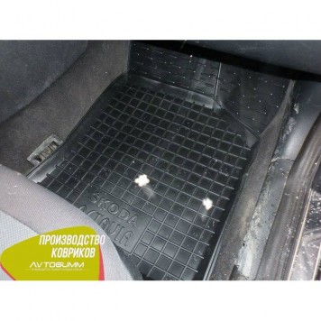 Автомобільні килимки в салон для Skoda Octavia A4 (1996-2010)-3