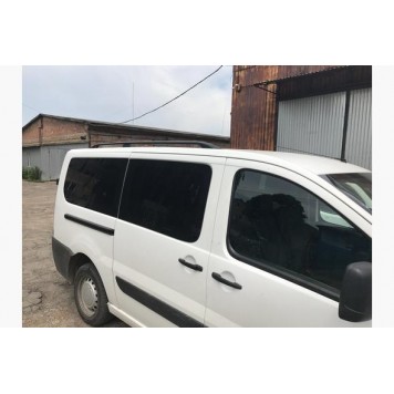 Рейлинги на крышу Peugeot Expert 2007-2017  короткая, пластиковые ножки черные  -1