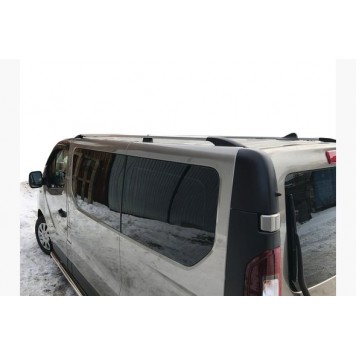 Рейлинги на крышу Renault Trafic 2015 короткая, чугунные ножки хром