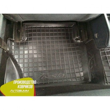 Автомобільні килимки в салон для Ford Fiesta (2010>)-3