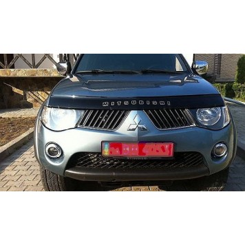 Дефлектор капота Mitsubishi L200 2007