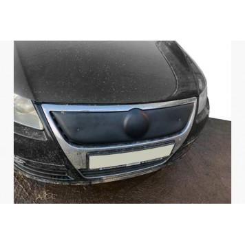 Зимняя накладка на решетку Volkswagen Passat B6 (верх)