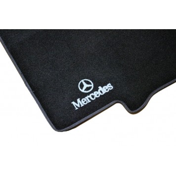 Текстильні килимки в салон для Mercedes Sprinter (2006)-3