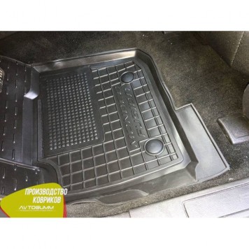 Автомобільні килимки в салон для Ford Fusion (2017>) (Америка)-3