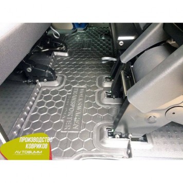 Автомобільні килимки в салон для Volkswagen T 5 (2010>) Caravelle TOP (3-й ряд) (з пічкою)-3