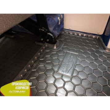 Автомобільні килимки в салон для Volkswagen T 5 (2010>) Caravelle TOP (2-й ряд) (з пічкою)-2