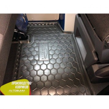 Автомобільні килимки в салон для Volkswagen T 5 (2010>) Caravelle TOP (2-й ряд) (з пічкою)-3