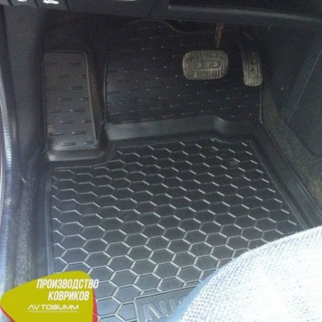 Автомобільні килимки в салон для Nissan Micra (2003>)-2