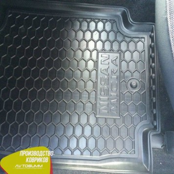 Автомобільні килимки в салон для Nissan Micra (2003>)-1