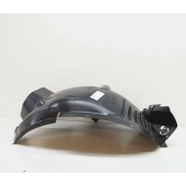 Підкрильник Mercedes-Benz 204 (C-Class) 07-11 передній правий передня частина