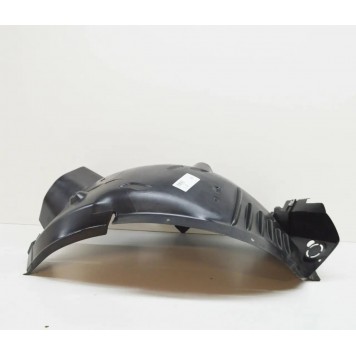 Підкрильник Mercedes-Benz 204 (C-Class) 07-11 передній правий передня частина