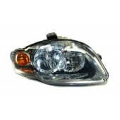 Права передня фара Audi A4 (B7) 2004-2008