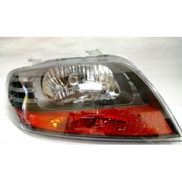 Правая передняя фара Chevrolet Aveo 2005-2006 (T200)
