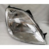 Права передня фара Ford Fiesta 2002-2006
