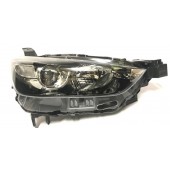 Правая передняя фара Mazda CX-3 2015-