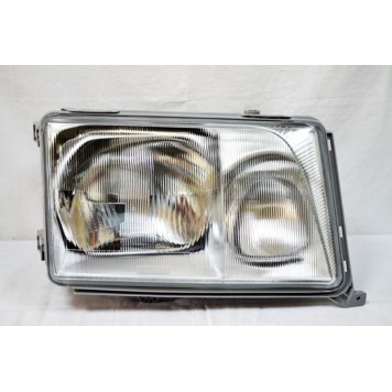 Правая передняя фара Mercedes E-class W124 1993-1996