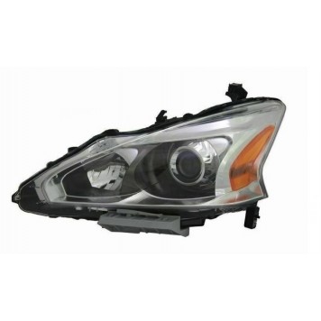 Левая передняя фара Nissan Altima 2012-2016