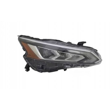 Правая передняя фара Nissan Altima 2018-