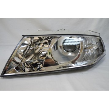 Левая передняя фара Skoda Octavia A5 2005-2009