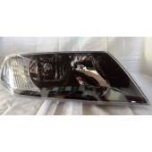 Правая передняя фара Skoda Octavia A5 2005-2009