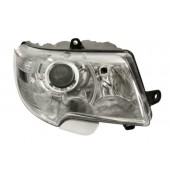Права передня фара Skoda Superb 2009-2013