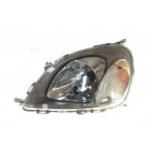 Ліва передня фара Toyota Yaris 1999-2002