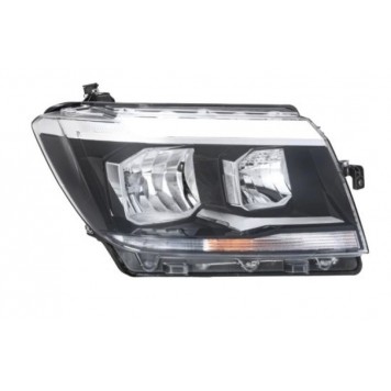 Правая передняя фара Volkswagen Crafter с 2012 года
