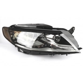 Права передня фара Volkswagen Passat CC 2012-2016