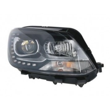 Правая передняя фара Volkswagen Transporter T-5 2010-2015