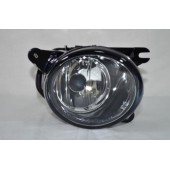 Правая противотуманная фара Audi A6 C5 2000-2005 Правая противотуманная фара Audi A6 C5 2000-2005