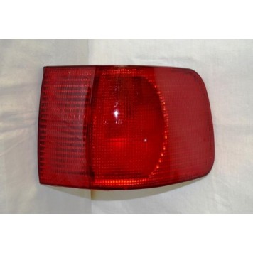 Правий задній ліхтар Audi A6 C4 1994-1997
