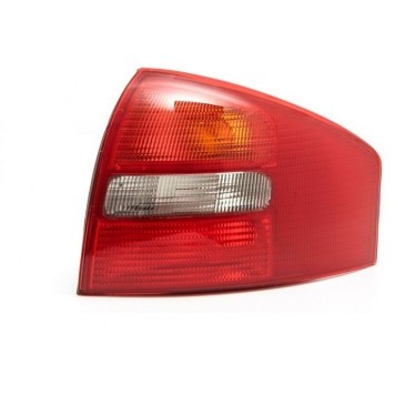 Правый задний фонарь Audi A6 C5 1997-2000 Sedan