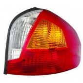 Правий задній ліхтар Hyundai Santa Fe 2001-2004 Правий задній ліхтар Hyundai Santa Fe 2001-2004
