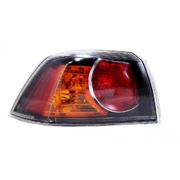 Левый задний фонарь Mitsubishi Lancer X 2008-