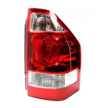 Правый задний фонарь Mitsubishi Pajero Wagon 2003-2007