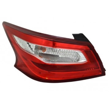 Лівий задній ліхтар Nissan Altima 2016-2019