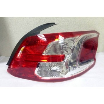 Правый задний фонарь Peugeot 301 2013-2016