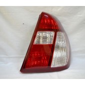 Правий задній ліхтар Renault Symbol 2001-2008 Правий задній ліхтар Renault Symbol 2001-2008