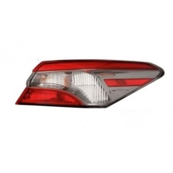 Правый задний фонарь Toyota Camry XV70 SE/XSE 2017- (USA)