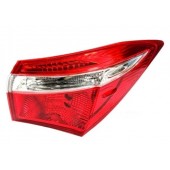 Правий задній ліхтар Toyota Corolla E18 2013-2016 (EUR) Правий задній ліхтар Toyota Corolla E18 2013-2016 (EUR)