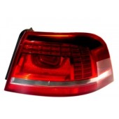 Правий задній ліхтар Volkswagen Passat B7 2011-2016 (Sedan) Правий задній ліхтар Volkswagen Passat B7 2011-2016 (Sedan)